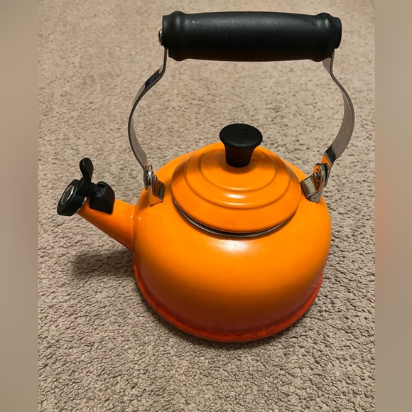 Le Creuset Other Le Creuset Tea Kettle Read Description Poshmark